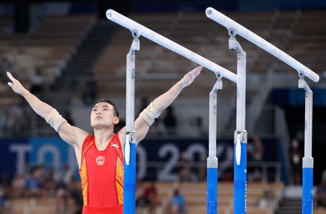 开云APP-邹敬园双杠决战无敌夺冠 体操队巴黎争金还看他?